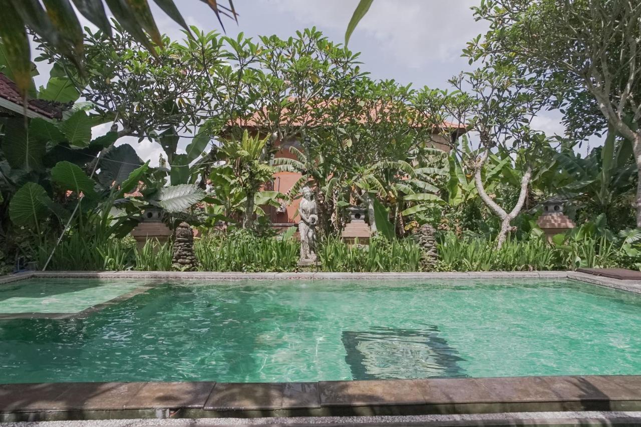 Ubud Kerta City Hotel Exterior photo